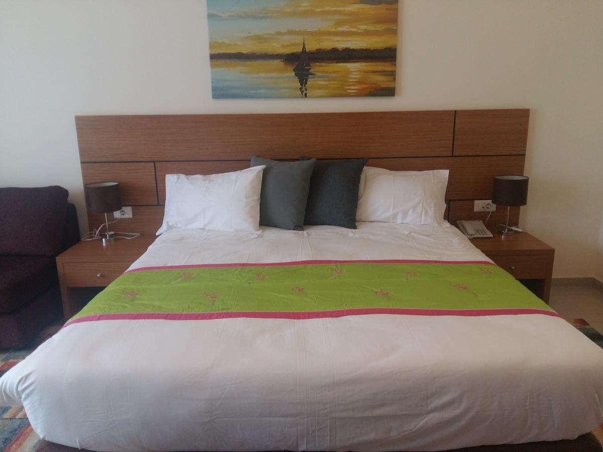 Sea Valley Lejlighedshotel Byblos Eksteriør billede